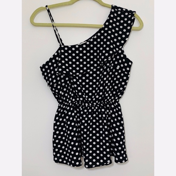 Monteau Tops - Monteau One-Shoulder Peplum Top; M
